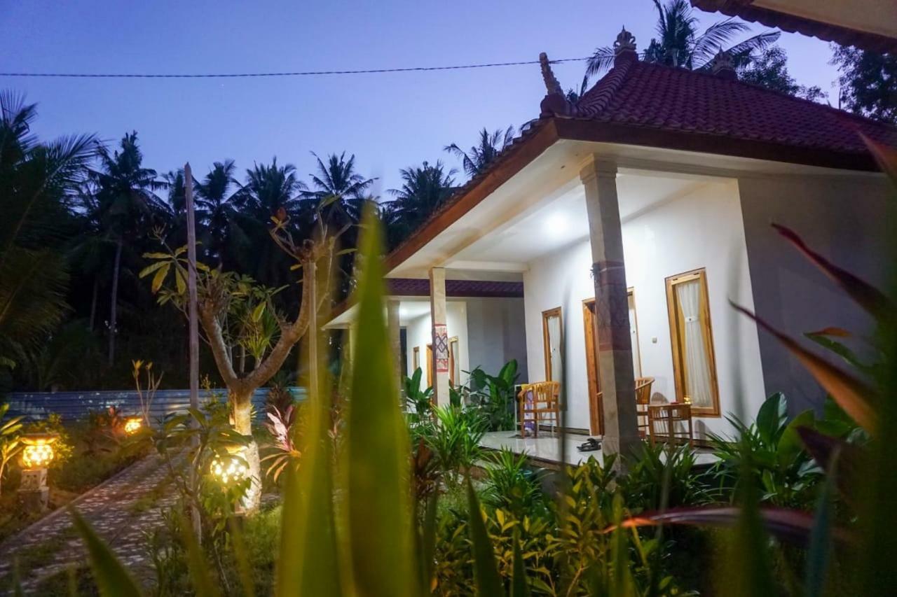 Wabitaka Bungalow Toyapakeh Bagian luar foto